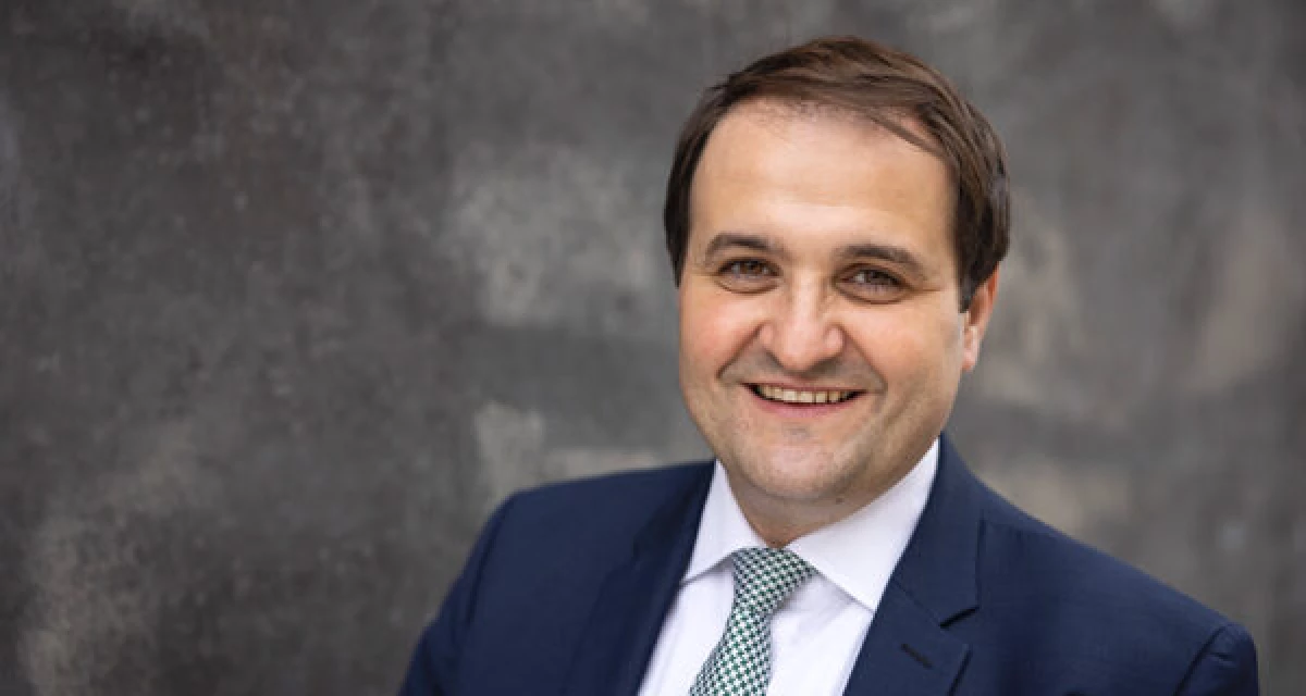Nathanael Liminski, Chef der Staatskanzlei in NRW, Foto Ralph Sondermann